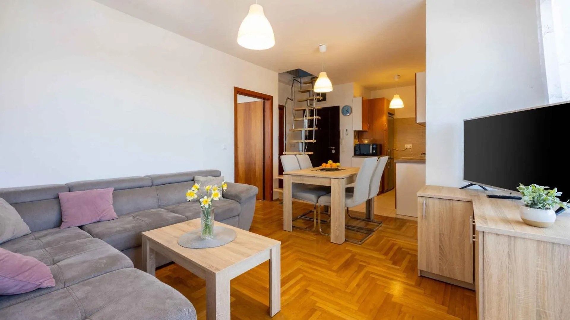 Apartment In Jadranovo 45042 Croatia