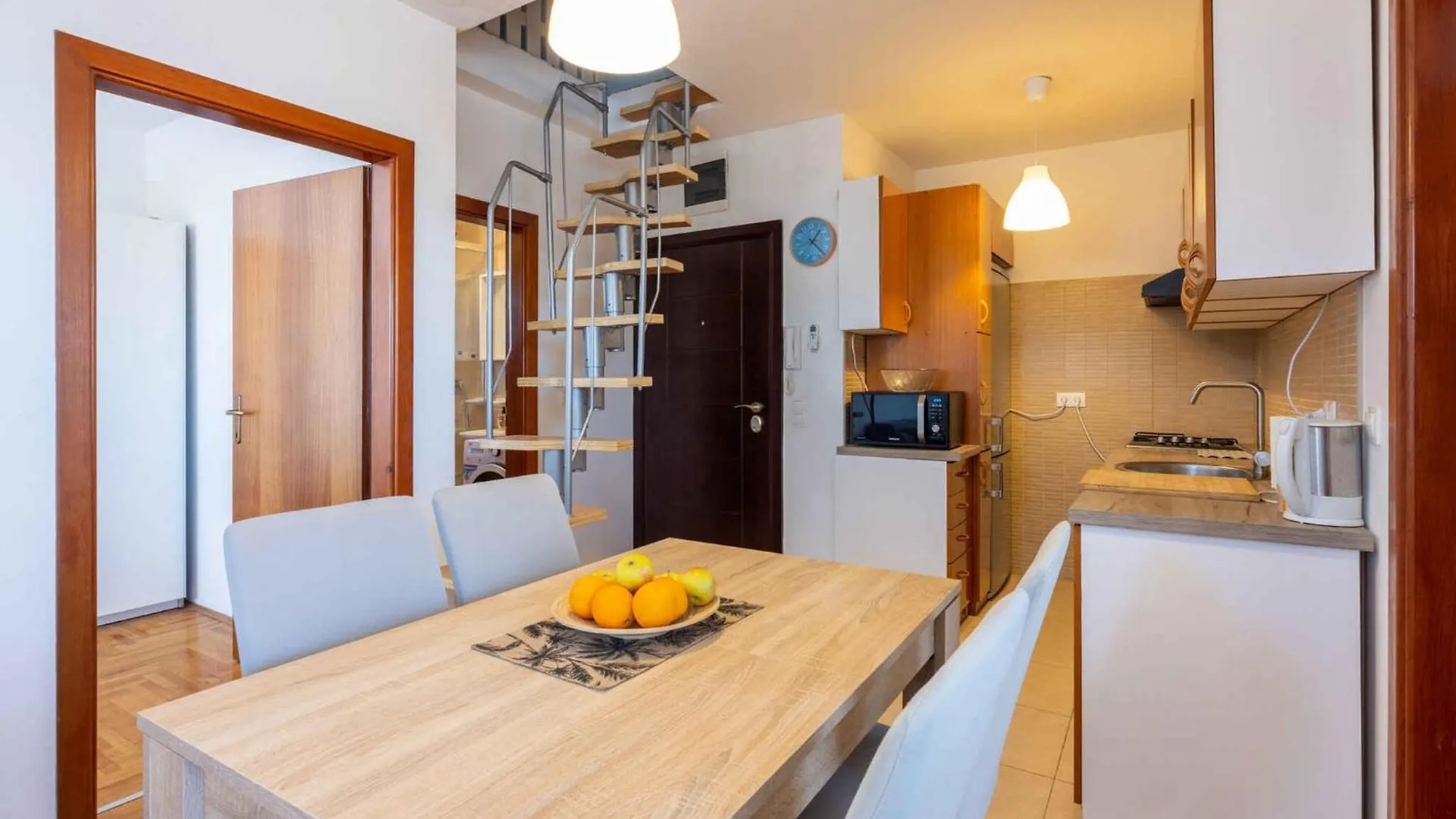 Apartment In Jadranovo 45042 Croatia