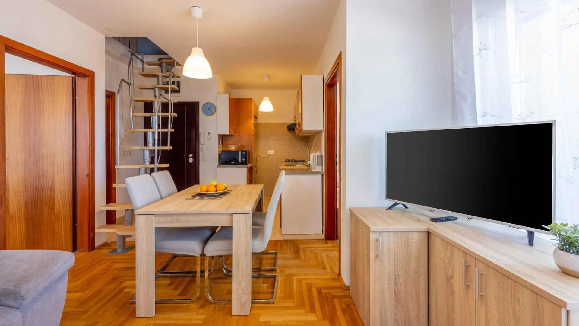 Apartment In Jadranovo 45042 Croatia